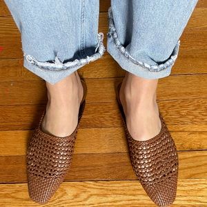 Vince brown leather woven mikes size 9M / 39 EUC